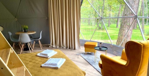 Rekreacyjny Glamping (1 Noc, 6 Osób) | Planeta Glamping | Prezent dla Dwojga_P