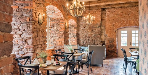 Zachwycający Pobyt w Zamku (2 Noce, 2 Osoby) | Zamek Sarny | Prezent dla Pary_P