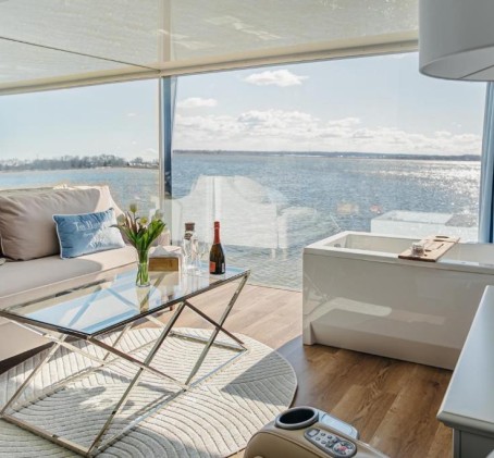 Romantyczny Pobyt w Domku na Wodzie (3 Noce, 2 Osoby) | HT Houseboats & Herbals | Mielno