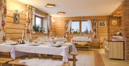 Urokliwy Pobyt (1 Noc, 4 Osoby) | Gościna u Maryny | Prezent na Urodziny_P