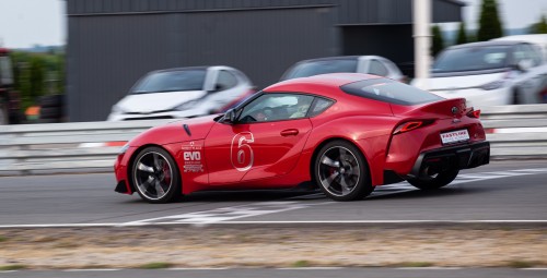 Jazda Toyota GR Supra (1 okrążenie) | Wiele lokalizacji | Prezent dla Taty_P