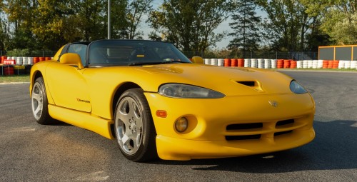 Pojedynek Dodge Viper vs. Dodge Challenger | 2 okrążenia | Wiele Lokalizacji-Prezent na Urodziny_P