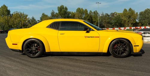 Pojedynek Dodge Viper vs. Dodge Challenger | 2 okrążenia | Wiele Lokalizacji-Prezent dla Kobiety_P