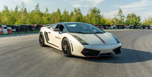 Pojedynek Lamborghini Gallardo vs. Dodge Viper | 2 okrążenia | Wiele Lokalizacji-Prezent dla Ukochanego_P