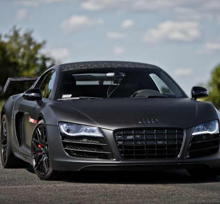 Jazda Audi R8 V10 | 2 okrążenia| Wiele Lokalizacji