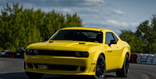 Jazda Dodge Challenger (2 okrążenia) | Wiele Lokalizacji-Prezent na Urodziny_P