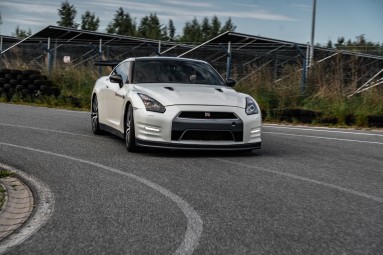 Pojedynek Ferrari F430 vs. Nissan GTR | 4 okrążenia | Wiele Lokalizacji-Prezent dla Ukochanego_P