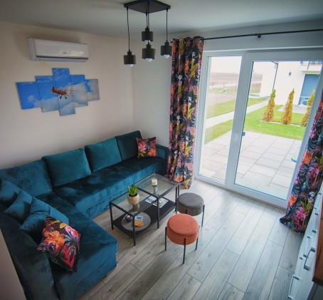 Pobyt w Apartamencie (1 Noc, 1-4 Osoby) | Blue Sky Apartamenty | Gierałtowiczki