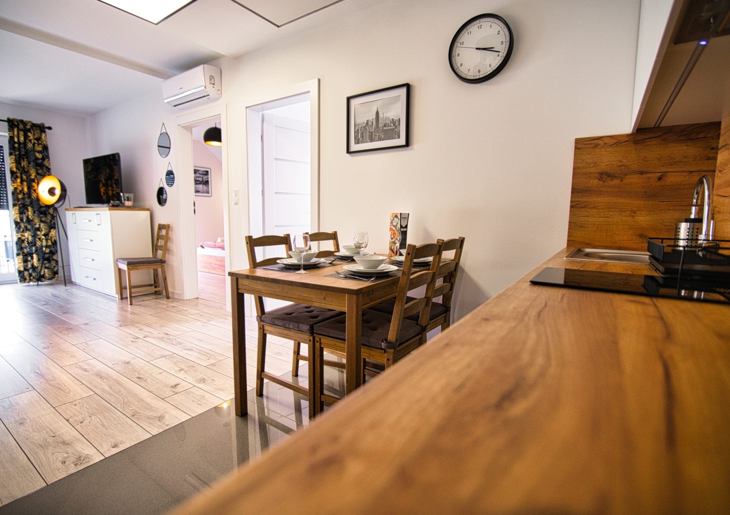 Pobyt w Apartamencie (2 Noce, 1-4 Osoby) | Blue Sky Apartamenty | Gierałtowiczki