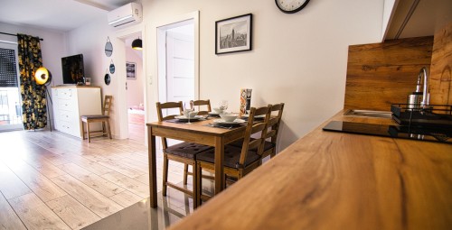 Pobyt w Apartamencie (2 Noce, 4 Osoby) | Blue Sky Apartamenty | Prezent dla Znajomych_P