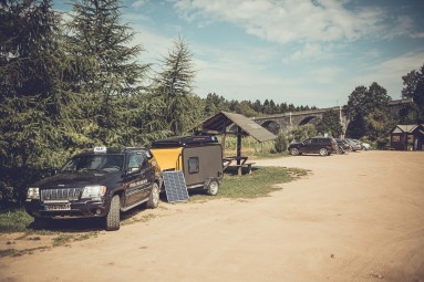 Weekendowa Wyprawa Samochodem z Przyczepą dla Przyjaciół | Cała Polska-Prezent na Urodziny_P