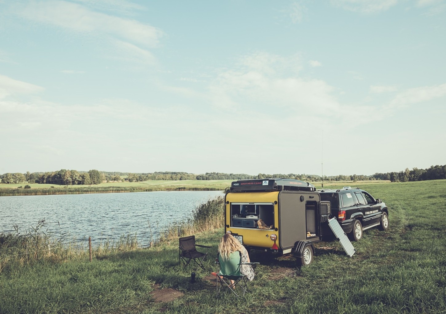 Tygodniowa Wyprawa Samochodem z Przyczepą dla Przyjaciół | Cała Polska