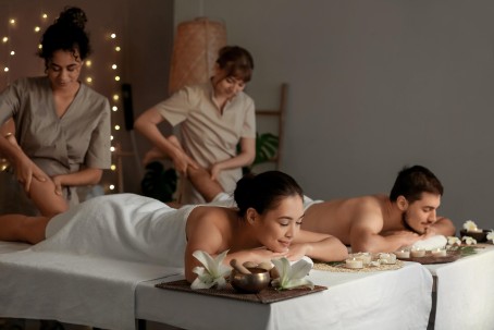 Pakiet Przeżyć "Masaż dla Dwojga"