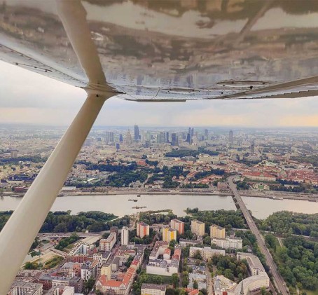 Lot Widokowy Samolotem Cessną dla Dwojga (45 minut) | Warszawa