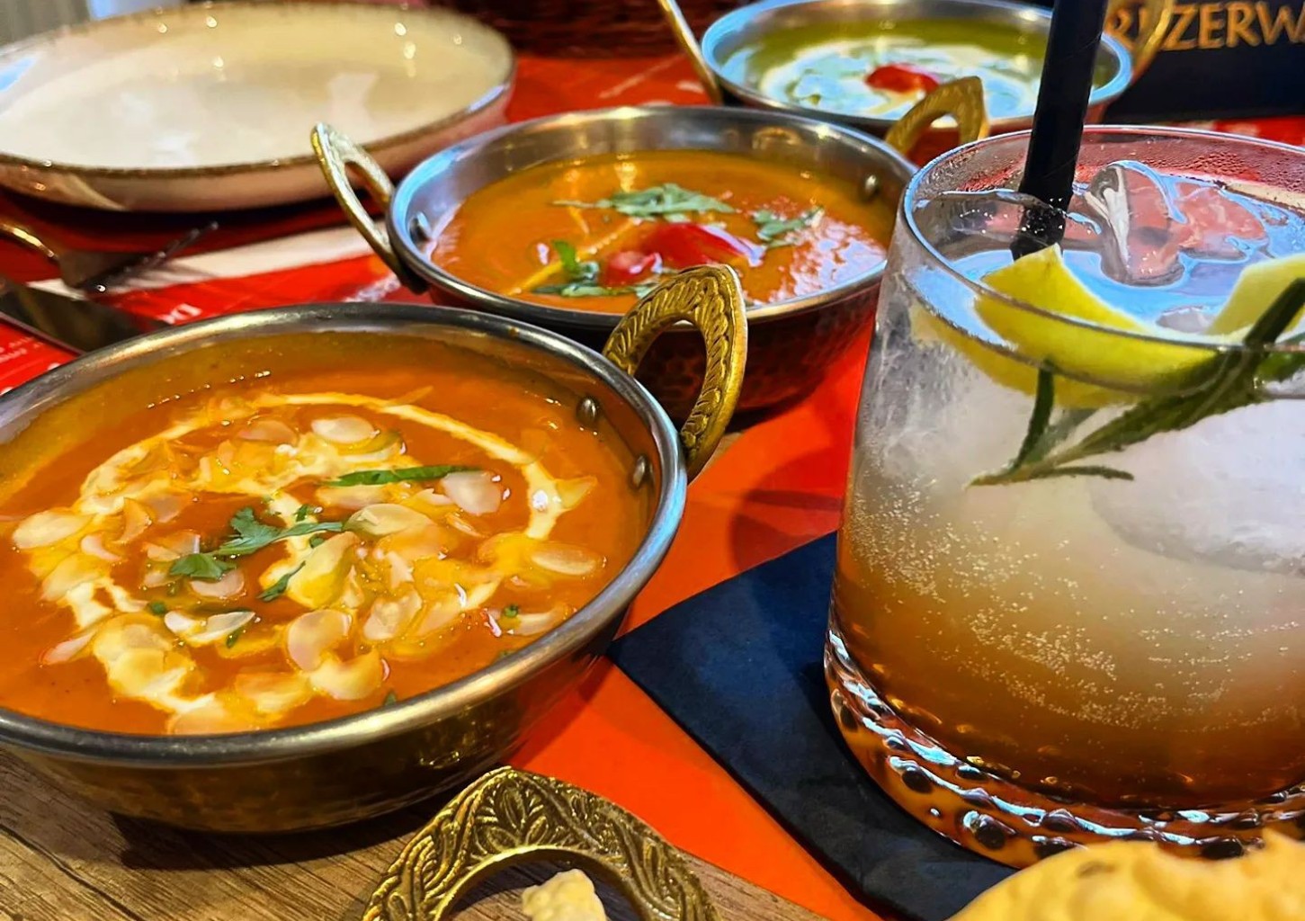 Indyjska Kolacja z Winem dla Dwojga | Katowice