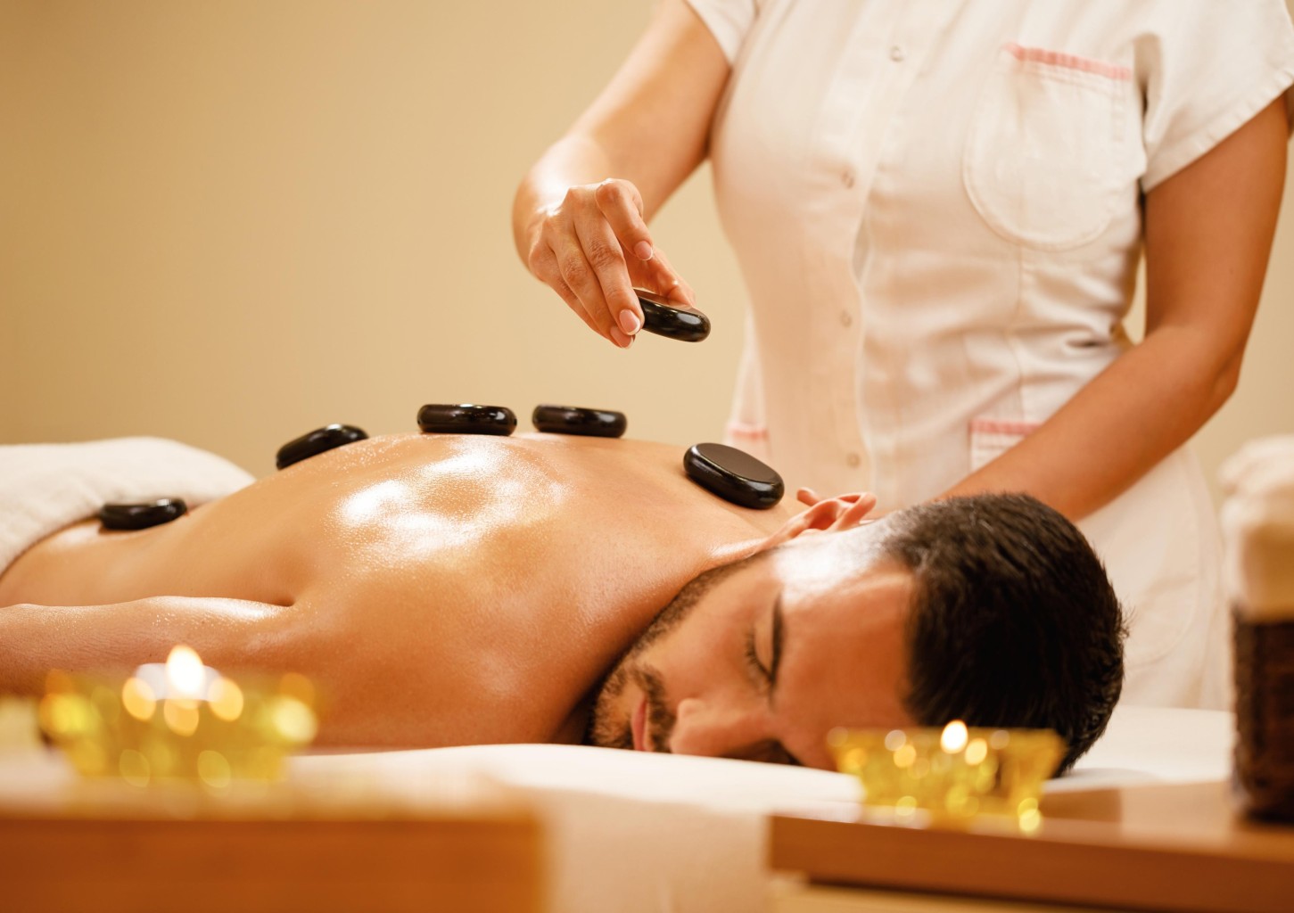 Masaż Gorącymi Kamieniami dla Niego | Częstochowa