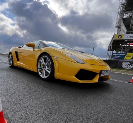 Jazda Lamborghini Gallardo (2 okrążenia) | Lublin (okolice)