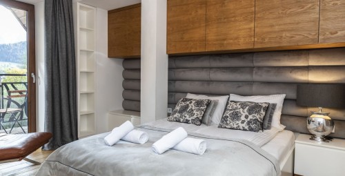 Pobyt w Apartamencie (2 Noce, 4 Osoby) | Mountain Base | Prezent dla Znajomych_P