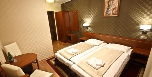 Odprężający Pobyt (2 Noce, 2 Osoby) | Centrum Green Hill Business & Spa | Wisła-Prezent dla Teściów_P