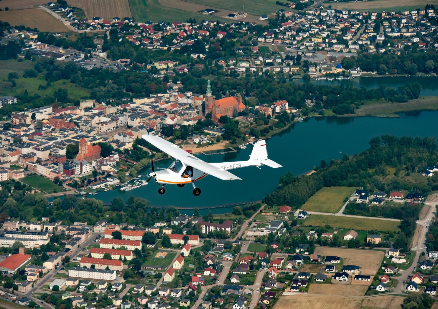 Lot Widokowy Samolotem Ultralekkim (20 minut) | Toruń (okolice) - Gostkowo