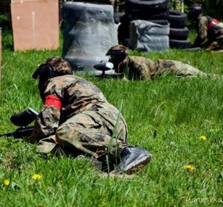 Poznaj Paintball dla Znajomych (60 minut) | Mieroszów