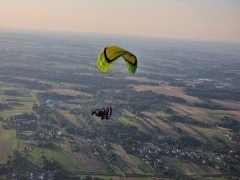 Lot Motoparalotnią z Filmowaniem (25 minut) | Myślenice | Grabie | Prezent dla Kobiety_P