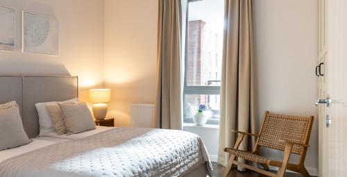 Romantyczny Pobyt w Apartamencie (4 Noce, 1-2 Osoby) | Lion Apartments | Prezent dla Rodziców_P