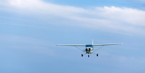 Akrobatyczny Lot Widokowy Samolotem dla Dwojga | Poznań-Prezent dla Przyjaciół_S