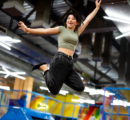 Szalona Zabawa w Parku Trampolin (120 minut) | Suwałki