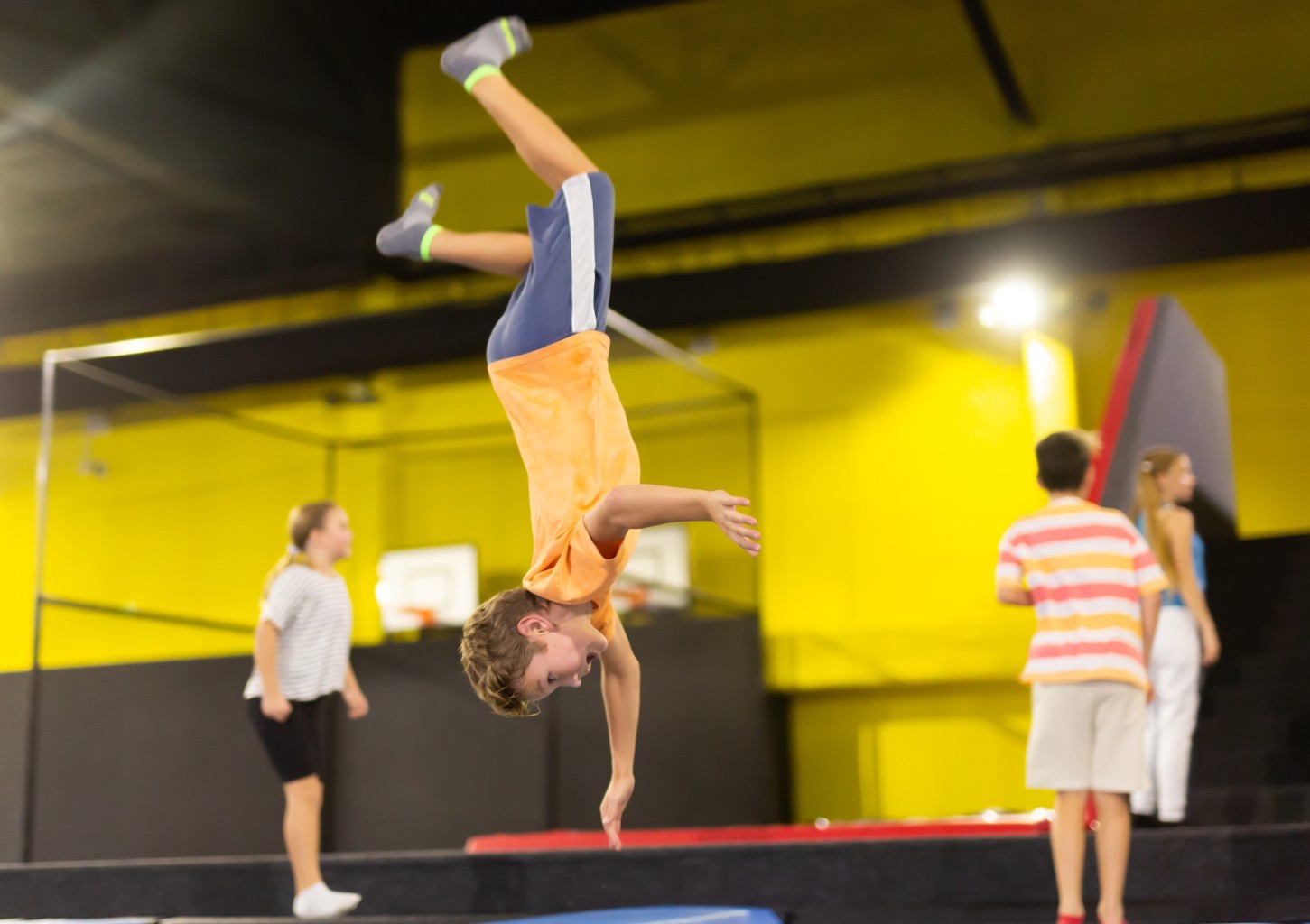 Zabawa w Centrum Rozrywki dla Dzieci | Suwałki