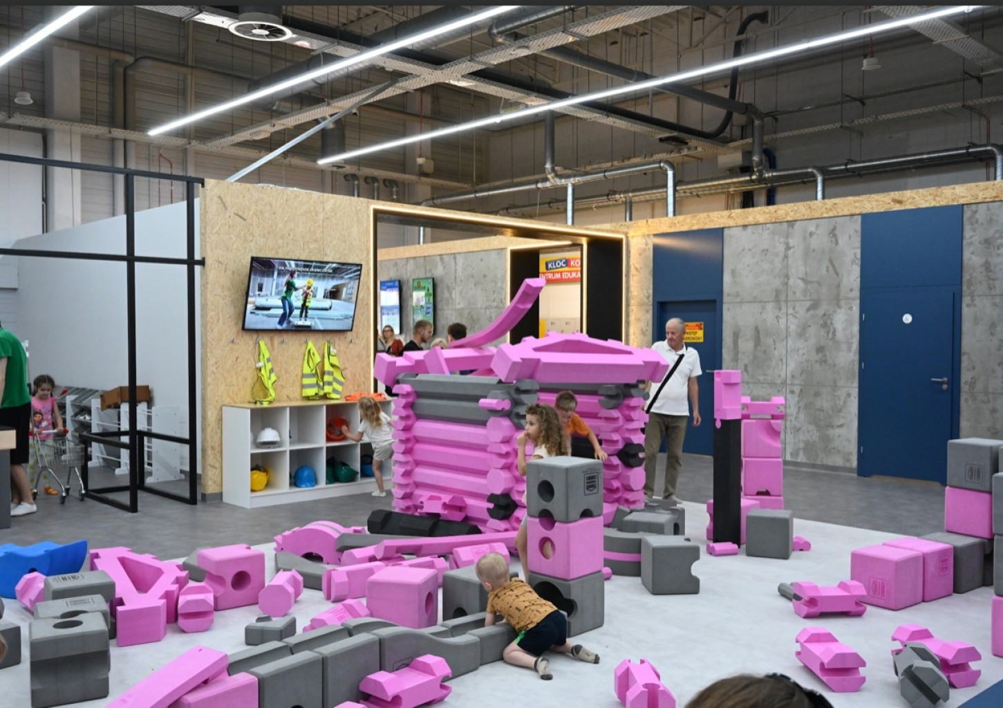 Przygoda w Centrum Edukacji i Zabawy "Klockowania" (1+1) | Warszawa