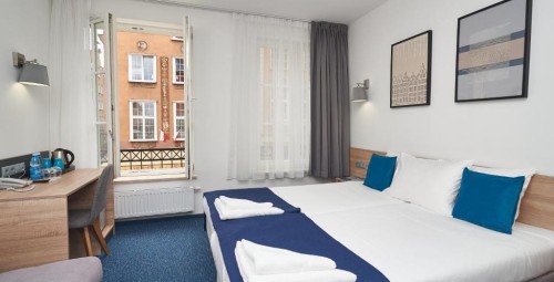 Urokliwy Pobyt (2 Noce, 2 Osoby) | Fama Residence Hotel-Prezent na Ślub_P