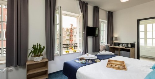 Urokliwy Pobyt (3 Noce, 2 Osoby) | Fama Residence Hotel-Prezent dla Rodziców_P