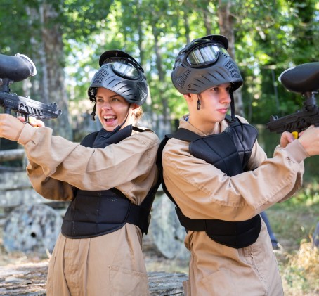 Poznaj Paintball Plus dla Dwojga | Stary Folwark