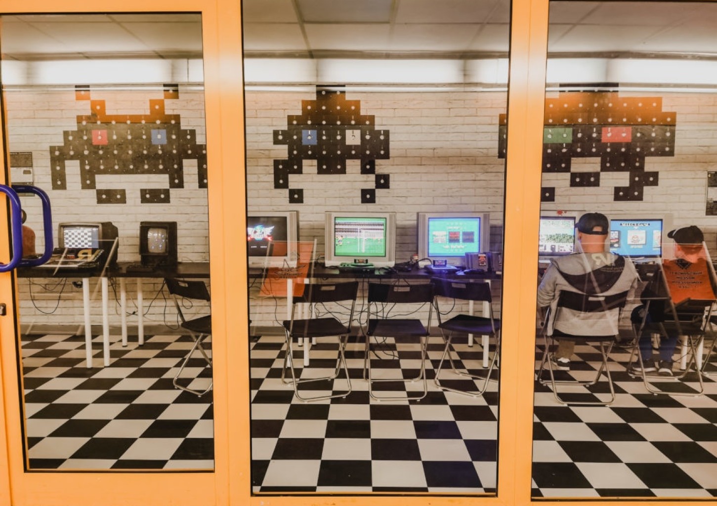 Zwiedzanie Warszawskiego Muzeum Komputerów i Gier dla Rodziny | Warszawa