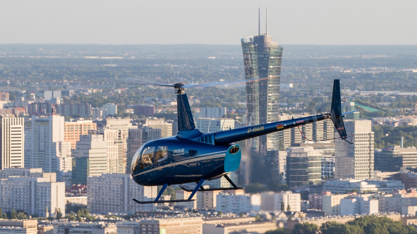 Lot Widokowy Helikopterem (20 minut) | Warszawa