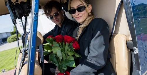 Romantyczny Lot Helikopterem dla Dwojga (30 minut) | Warszawa-Prezent dla Małżeństwa_P