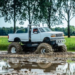 Jazda Co-Drive Monster Truckiem (2 osoby) | Wiele Lokalizacji-Prezent dla Dwojga_P
