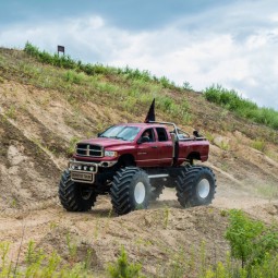 Jazda Co-Drive Monster Truckiem (4 osoby) | Wiele Lokalizacji-Prezent na Urodziny_P