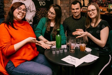 Udział w Pub Quiz (6 osób) | Wiele Lokalizacji-Prezent na Święta_P