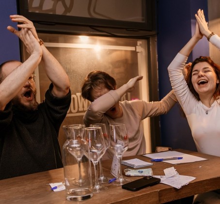 Udział w PubQuiz (3 osoby) | Wiele Lokalizacji
