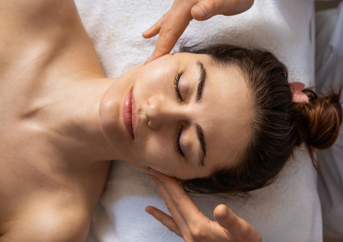 Klasyczny Masaż Twarzy i Głowy | Wrocław