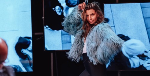 Spektakl w Teatrze Garnizon Sztuki dla Dwojga | Warszawa-Prezent dla Dwojga_P