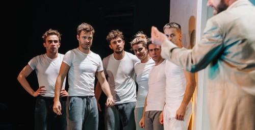 Spektakl w Teatrze Garnizon Sztuki dla Dwojga | Warszawa-Prezent dla Teściów_P