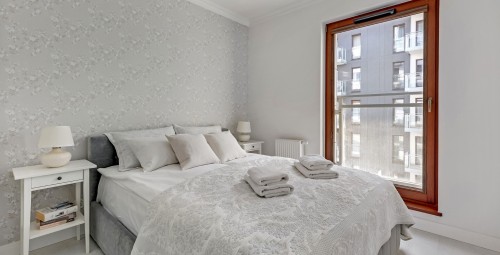 Pobyt w Apartamencie (2 Noce, 1-4 Osoby) | Flatbook | Gdańsk-Prezent dla Przyjaciół_P