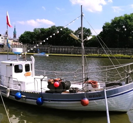 Rejs Kutrem po Wiśle dla Znajomych (60 minut) | Kraków