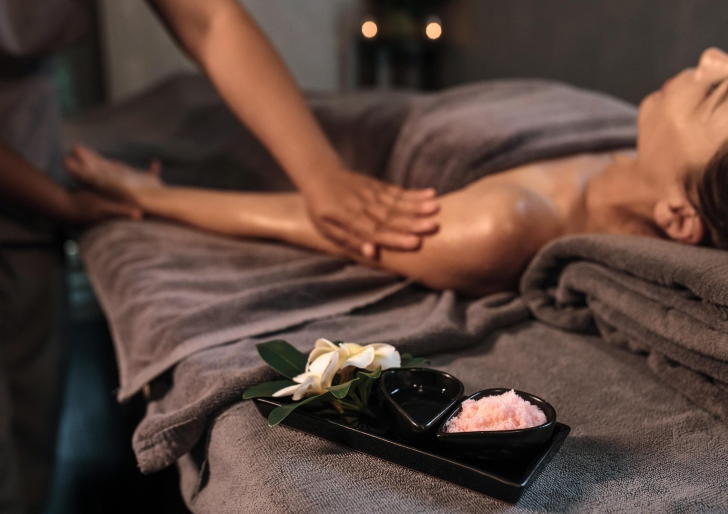 Masaż Ajuwerdyjski | Lubin