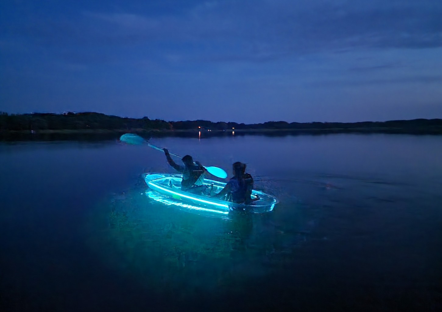 Nocne Pływanie Niewidzialnym Kajakiem dla Dwojga (2 godziny) | Potołówek