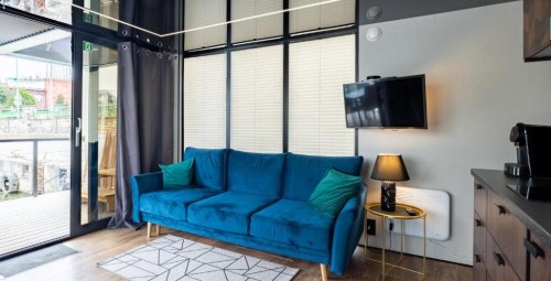 Odprężający Pobyt w Domku na Wodzie (2 Noce, 1-4 Osoby) | Energy Apartments | Szczecin-Prezent dla Znajomych_P