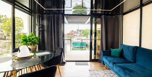Pobyt w Domku na Wodzie (3 Noce, 1-6 Osób) | Energy Apartments | Szczecin-Prezent dla ZNajomych_P